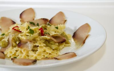 FARFALLE ALLA PALAMITA AFFUMICATA E MELANZANE