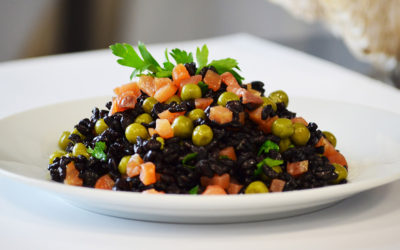 RISO NERONE PISELLINI E SALMONE AFFUMICATO