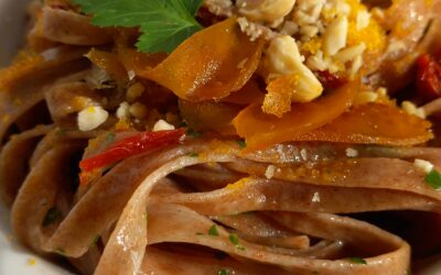 FETTUCCINE INTEGRALI CON BOTTARGA DI MUGGINE, POMODORI SECCHI E NOCCIOLE
